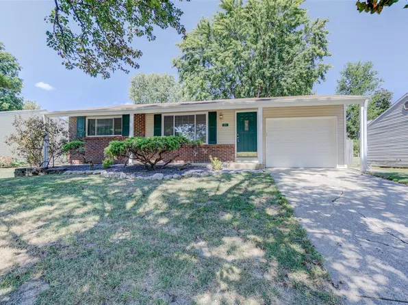 19 Hill Pl, Wentzville, MO 63385