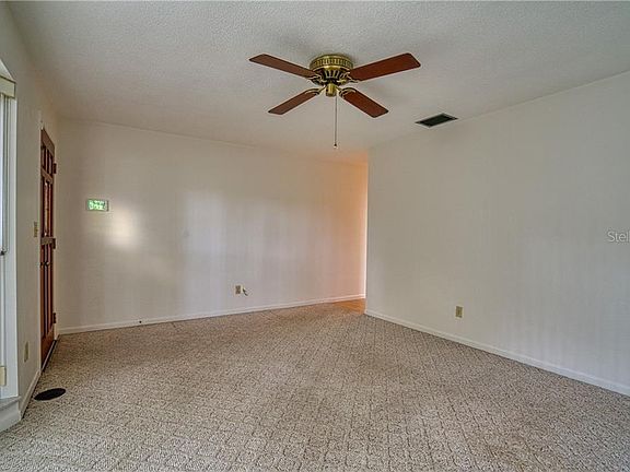 4th image of 7100 20th St N