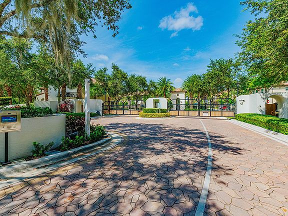 4th image of 8162 Cascada Isles Drive #8162