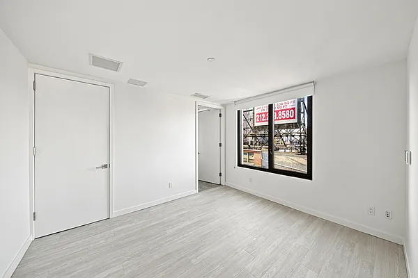 Bedroom, photo 3