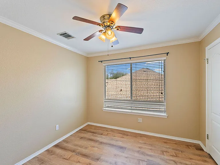 1217 Stepp Bnd — Photo 13