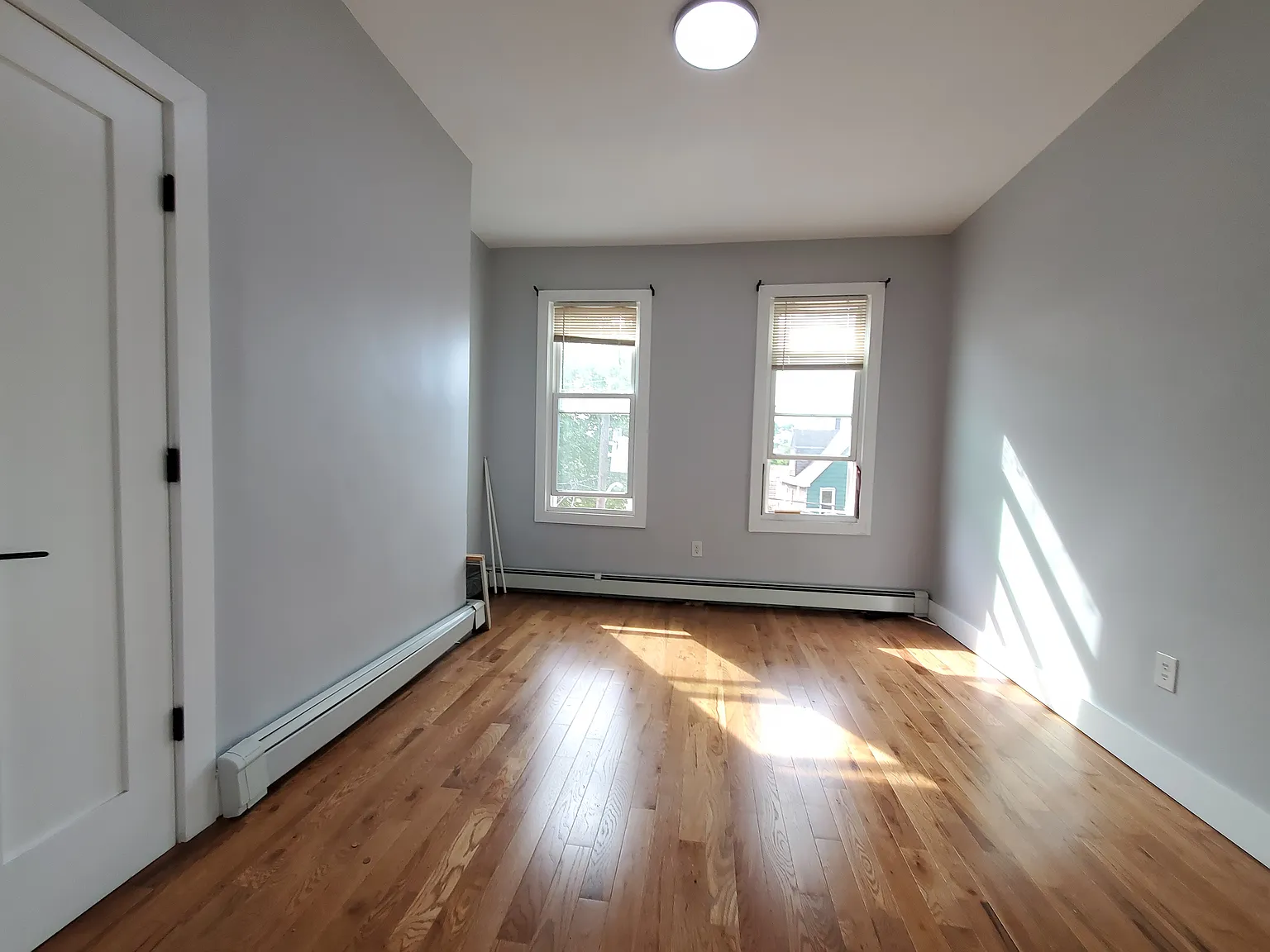 164 Delaware Ave — Photo 2