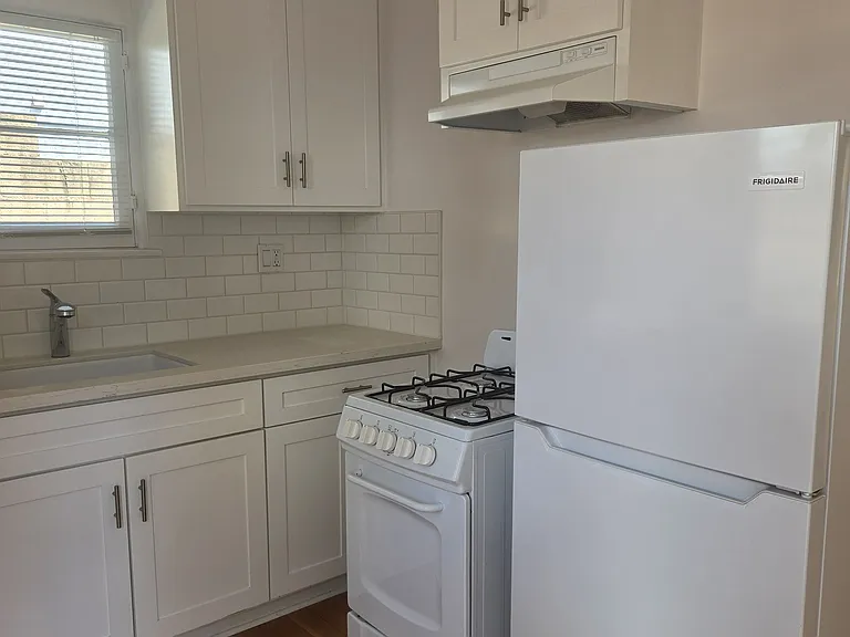 845 E Calaveras St #845 — Photo 5