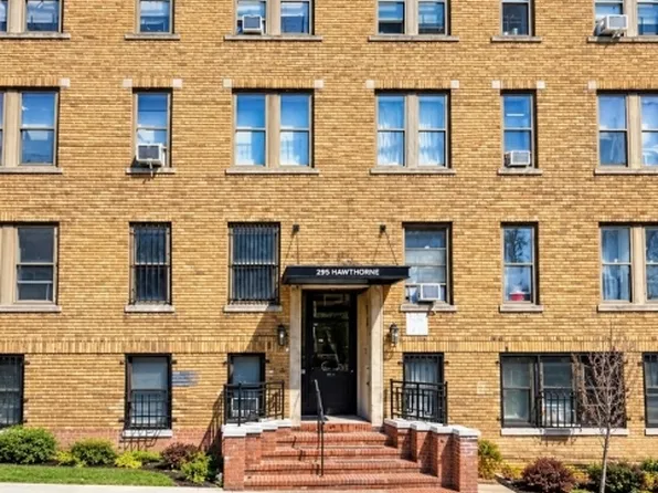 295 Hawthorne Ave APT 1D, Newark, NJ 07112