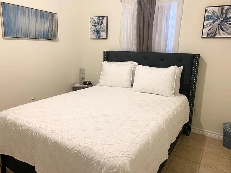 391 Riverside Dr — Photo 6