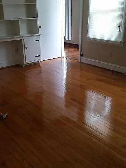 1102 Forest Park Blvd NW — Photo 3