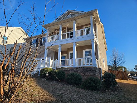 2nd image of 117 Bartram St