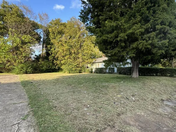 594 Stephens Pl, Memphis, TN 38126