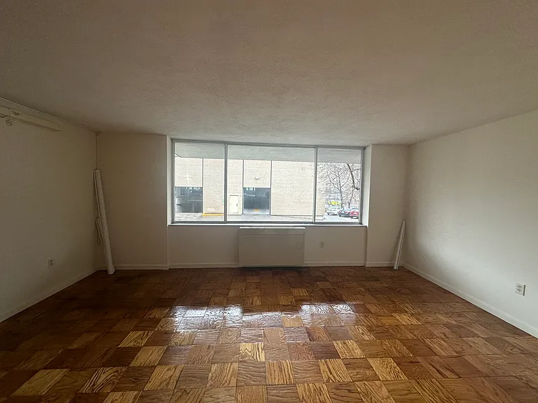 77 Monmouth St #105 — Photo 15