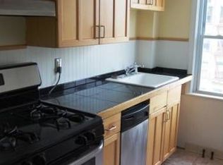 826 Bloomfield St, Hoboken, NJ 07030
