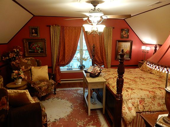 Big bedroom with Kingsize be