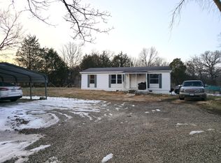 7663 E State Highway 76, Kirbyville, MO 65679