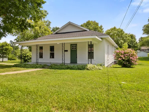 405 McDonald St, Greenville, KY 42345
