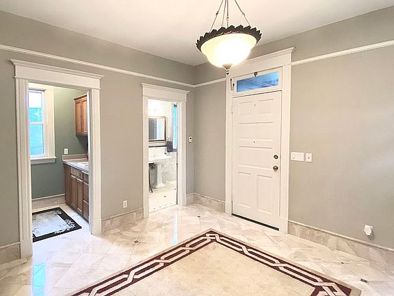 Entry Way 