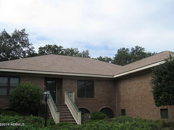2nd image of 2 Country Club Drive