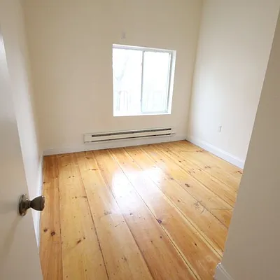 Rented by Nooklyn NYC LLC | media 13