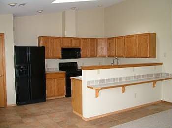 3rd image of 2610 Crane Dr