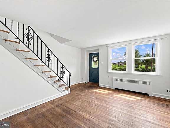 2nd image of 547 Conarroe St