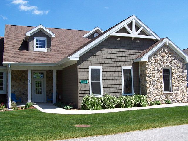 1st image of 7058 Pinestraw Dr