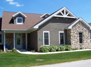 7058 Pinestraw Dr, Egg Harbor, WI 54209