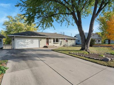 9149 Queen Ave S, Bloomington, MN, 55431