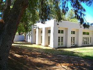 4th image of 1042 E Buena Vista Dr