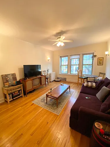 1448 W Albion Ave #1 Photo 1