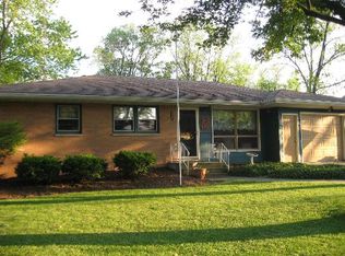 246 E 5th St, Herscher, IL 60941