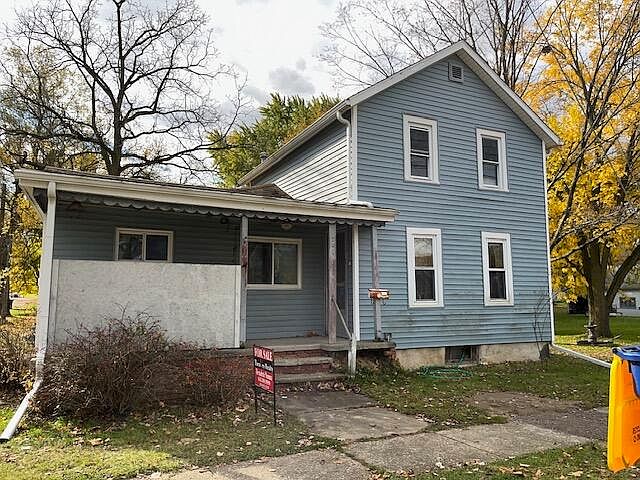 1st image of 201 W McNeil St