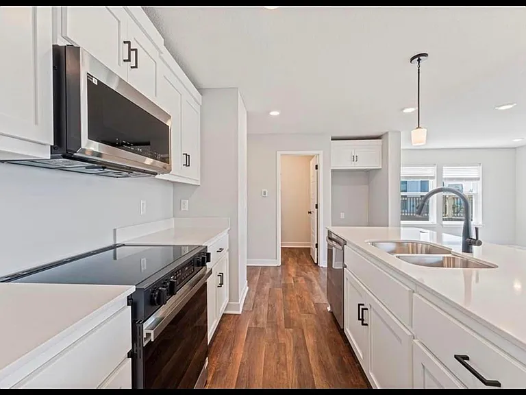 8826 SW 10th St — Photo 13