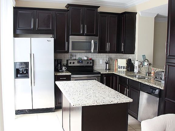 3rd image of 2245 Brookridge Trl