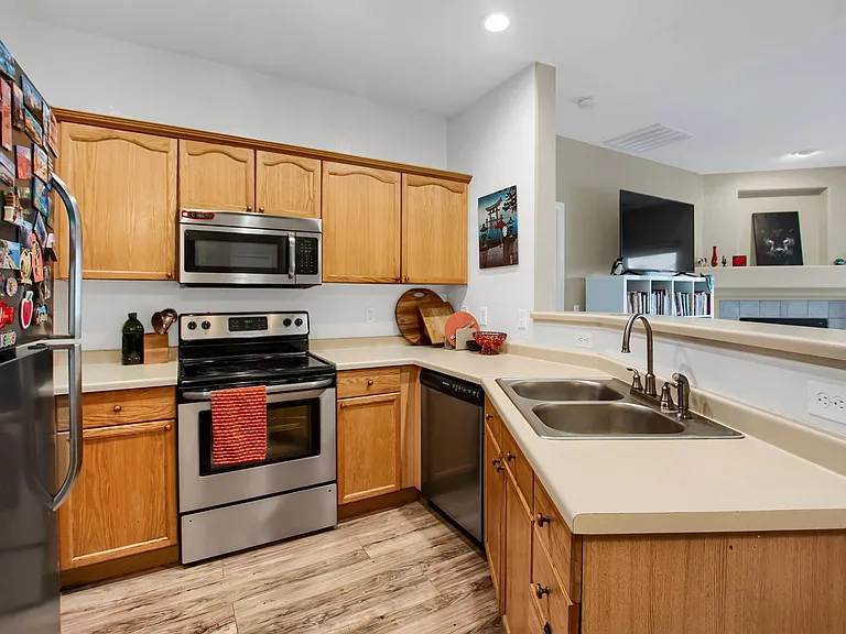 7445 S Alkire St #205 — Photo 4