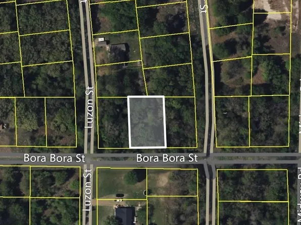 1028 Bora Bora St, Tool, TX 75143