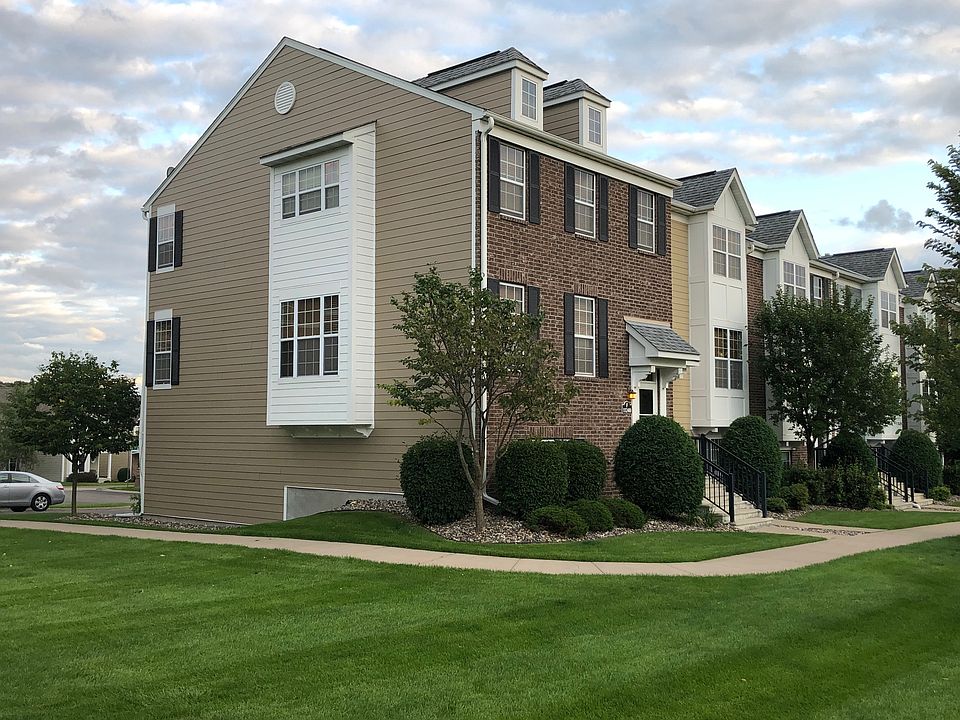 1st image of 11240 Sand Castle Dr #F