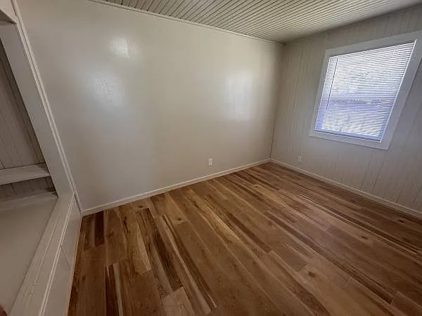 1446 Murray Rd — Photo 9