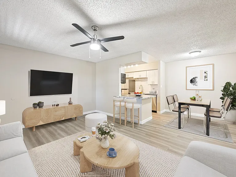 Jade Ridge Apartments — Photo 73