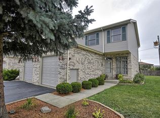 8810 W 83rd Pl, Justice, IL 60458