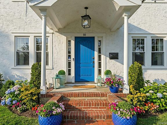 2nd image of 91 Bar Beach Road