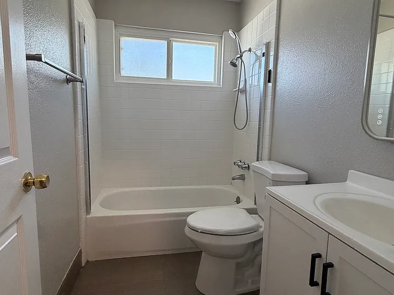 2708 Bollinger Canyon Rd — Photo 5