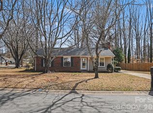 2728 Studley Rd, Charlotte, NC 28212