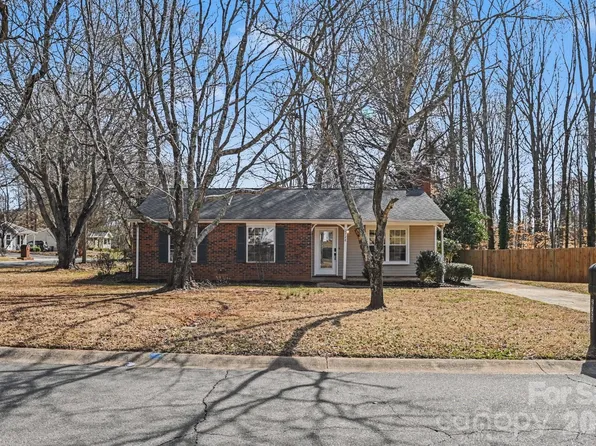 2728 Studley Rd, Charlotte, NC 28212
