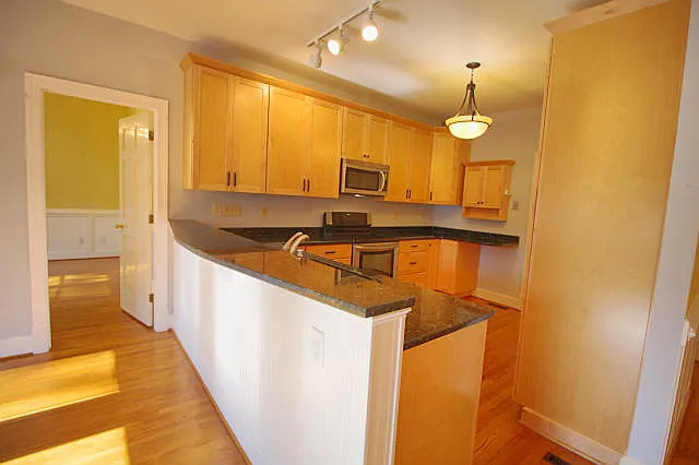 1776 Dunmore Pl — Photo 6