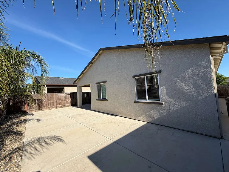 519 Tolman Way — Photo 19