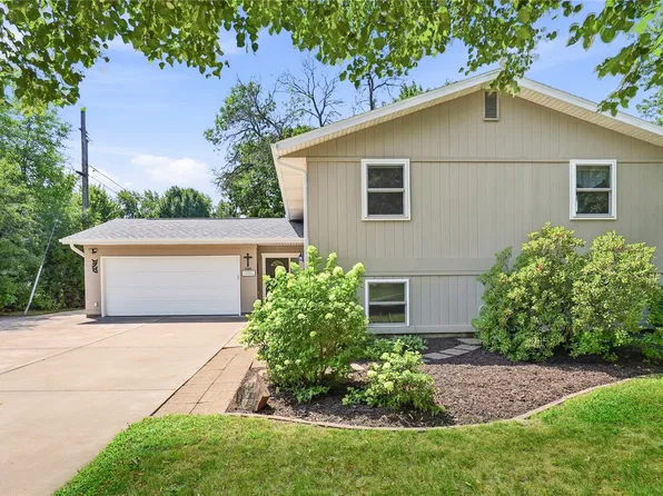 1105 Barry Avenue, Eau Claire, WI 54701