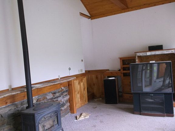 2nd image of 1712 Jersey St