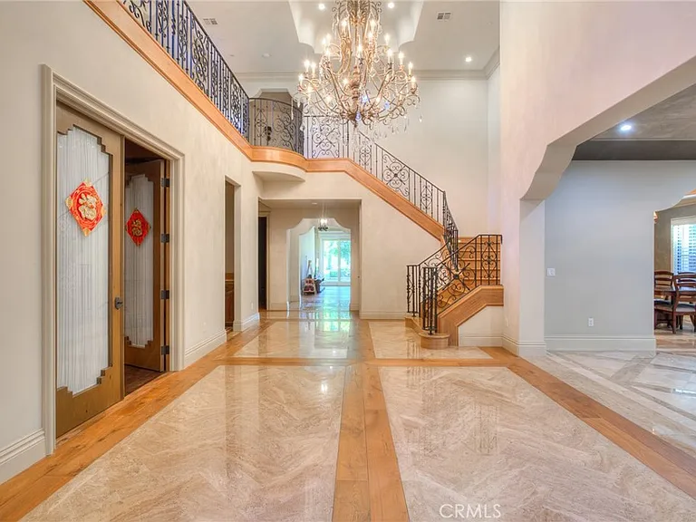 605 Walnut Ave — Photo 7