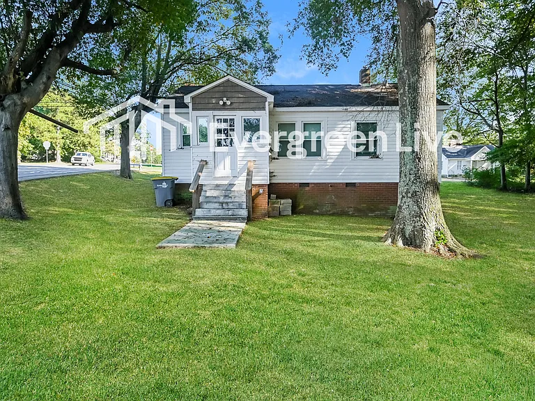 400 Westover Ave — Photo 15