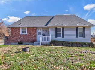 101 London Way, Belton, MO 64012