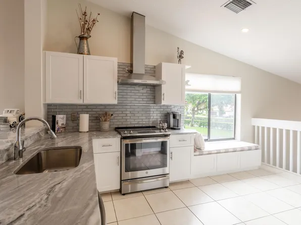 10624 Tropic Palm Ave APT 202, Boynton Beach, FL 33437