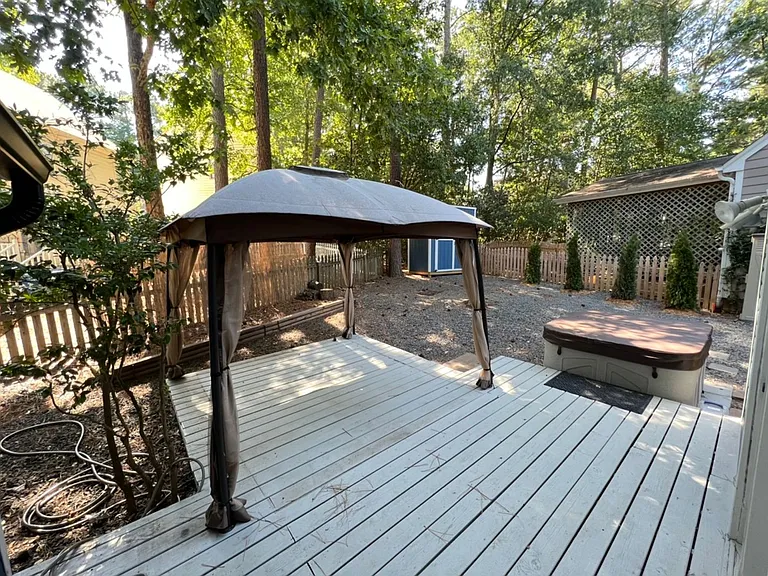 3 Landover Ct — Photo 5